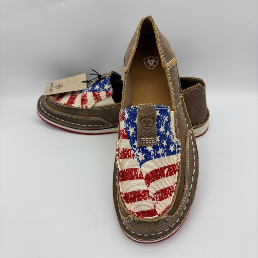 Ariat Cruiser Leather with Canvas Distressed American Flag Slip-On Shoes 7.5
